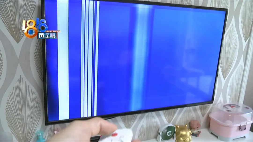 DƬ